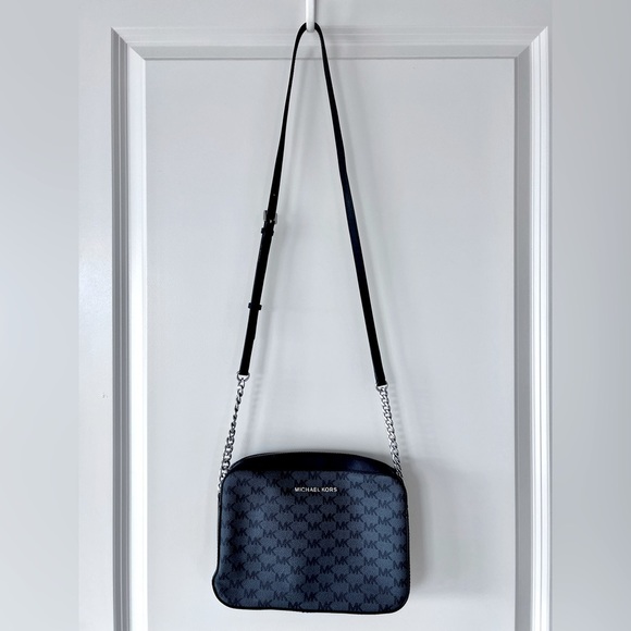 Michael Kors Black/Grey Large Crossbody Bag - Picture 1 of 10